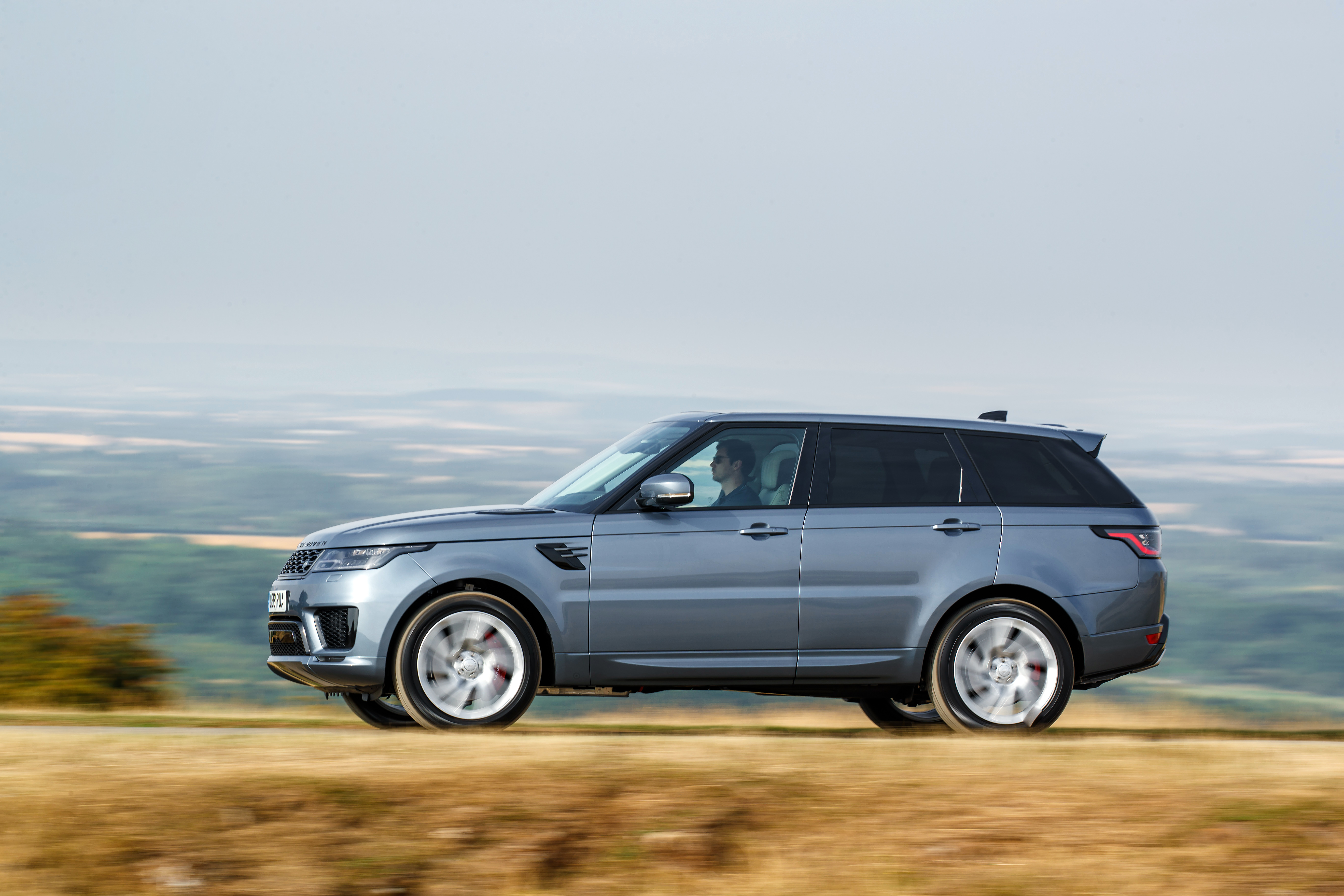Range Rover Sport P400e Performance and Speed Electrifying